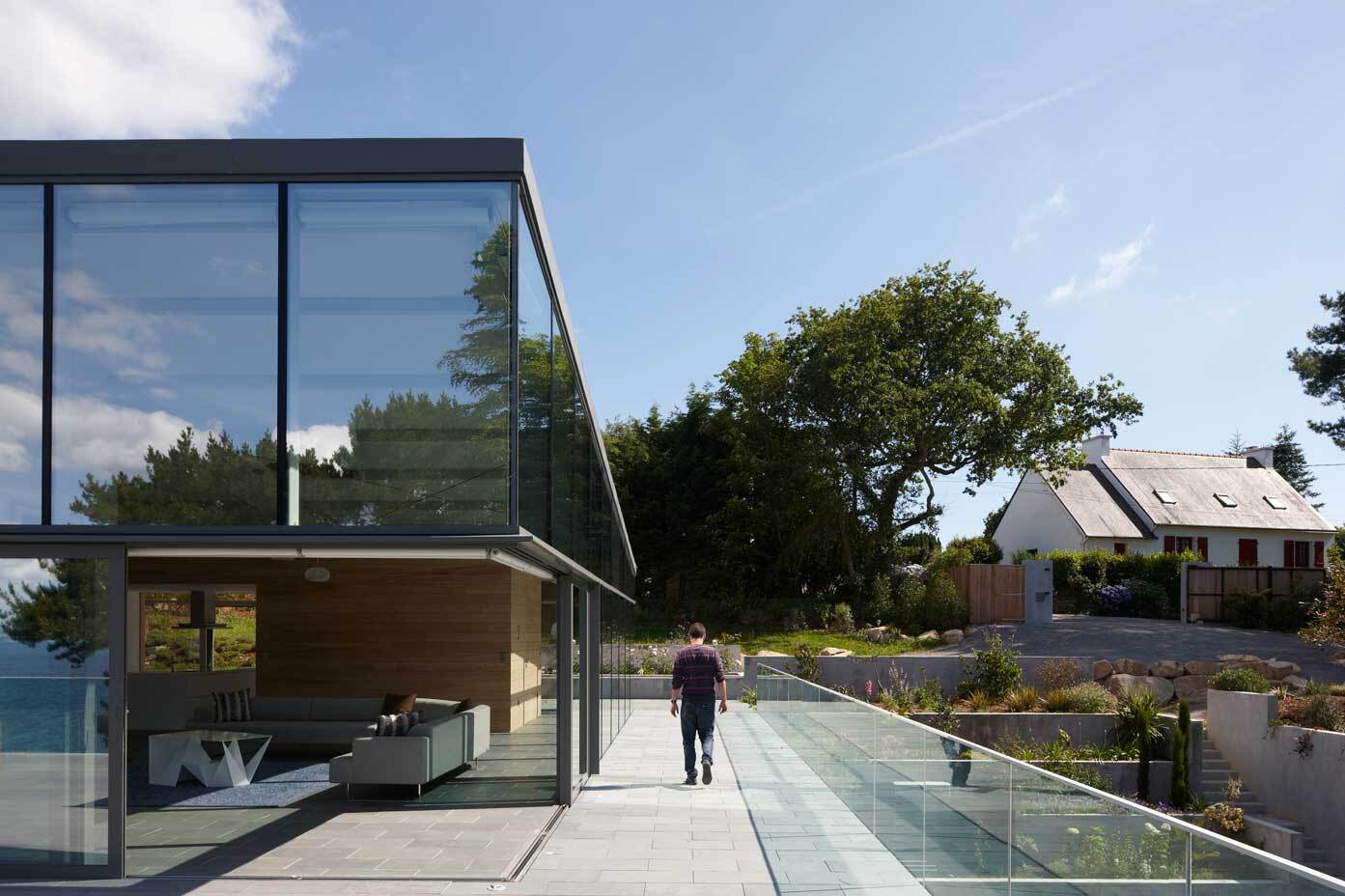 Raynears Aluminium Windows