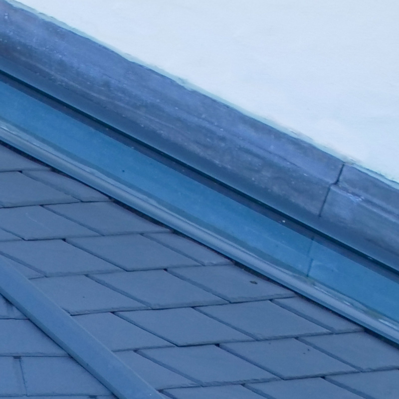 Flat roof lights allow the sunshine in