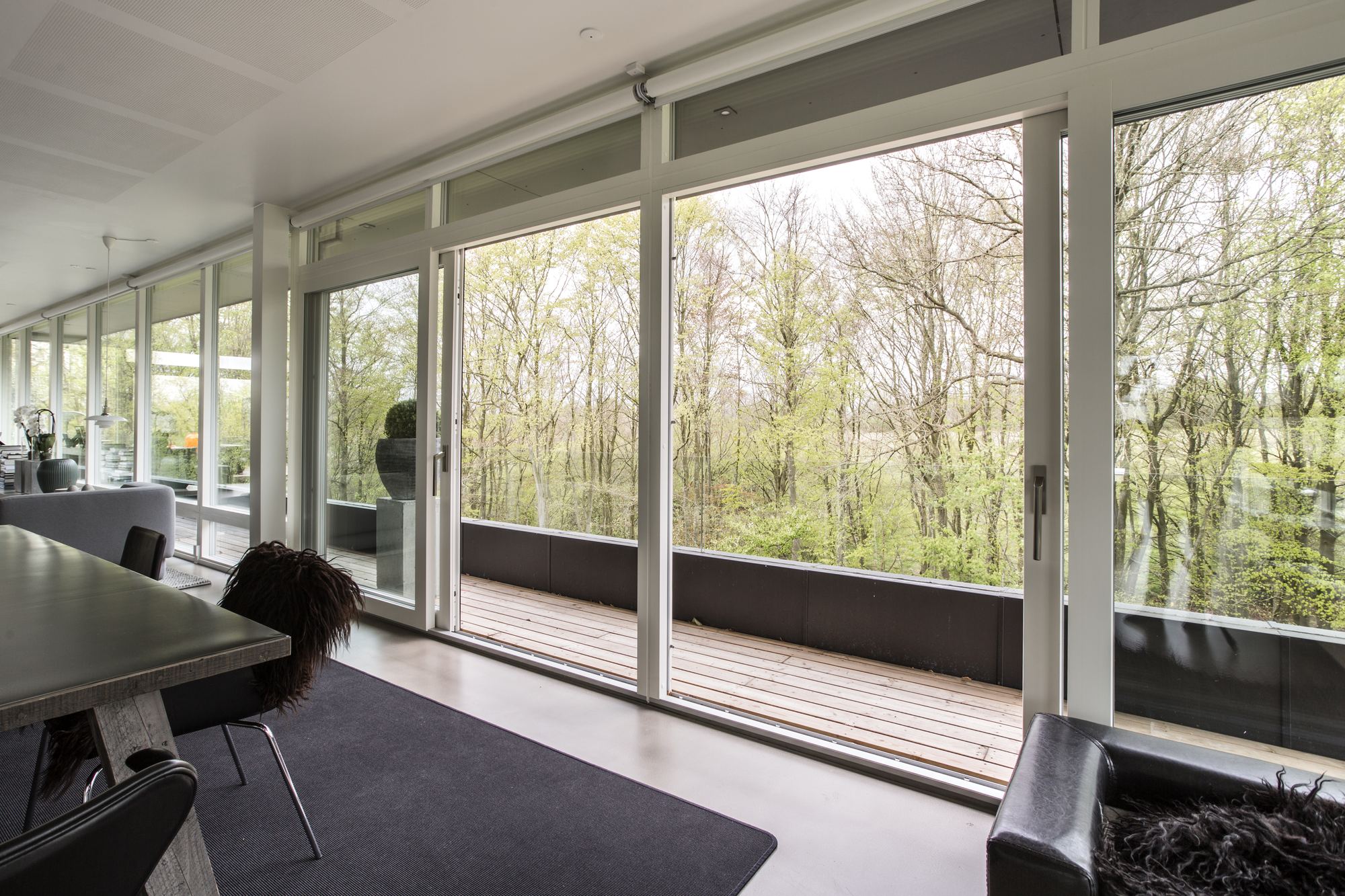 Velfac ribo windows for modern buildings