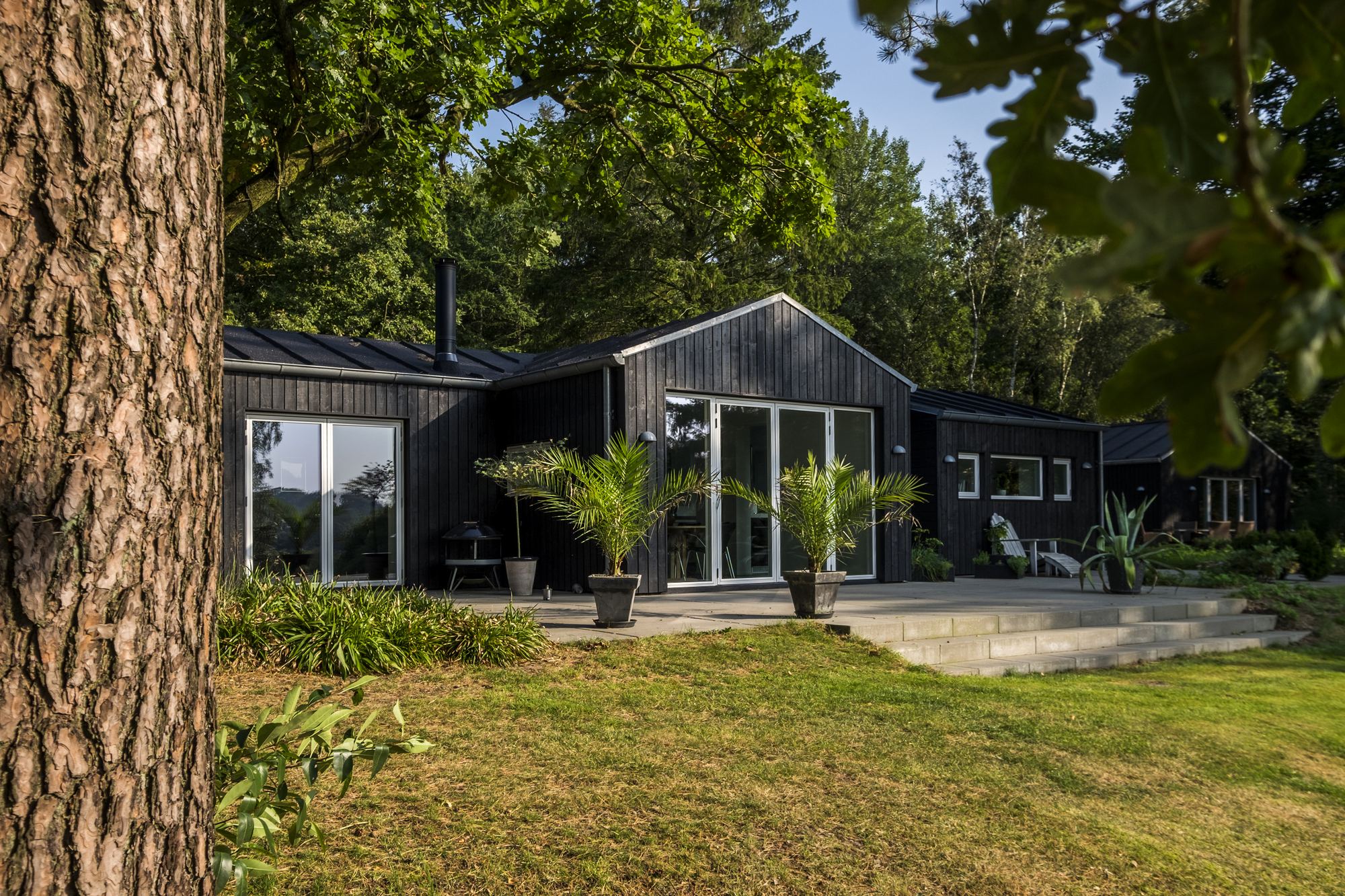 Velfac windows aluminium on lodge