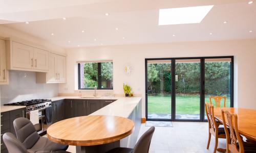 Dining room with aluminium windows  from Woodstock