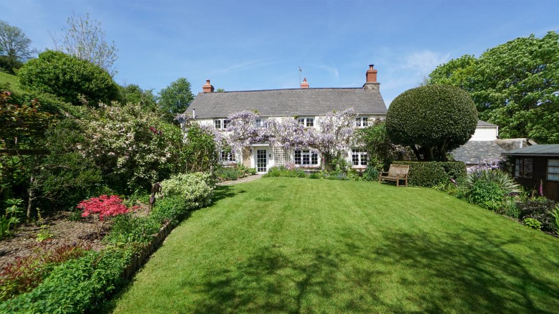 Over view of the job at Combas Farm by Woodstock Windows